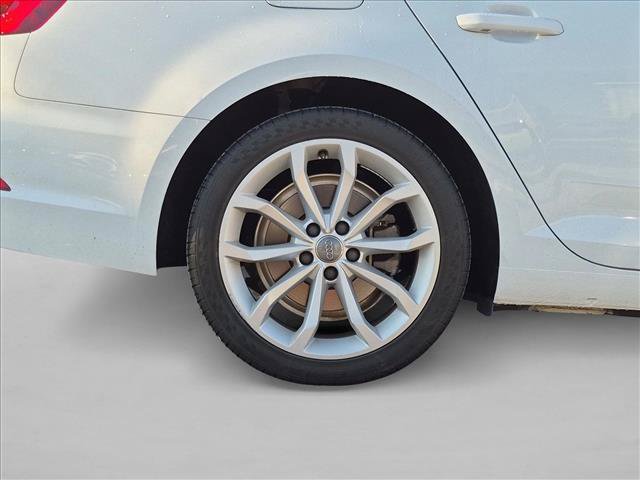 Used 2019 Audi A4 2.0T Premium Plus w/ Premium Plus Package FWD image 14