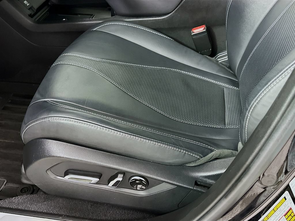 Used 2024 Acura RDX SH-AWD w/ Technology Package image 9