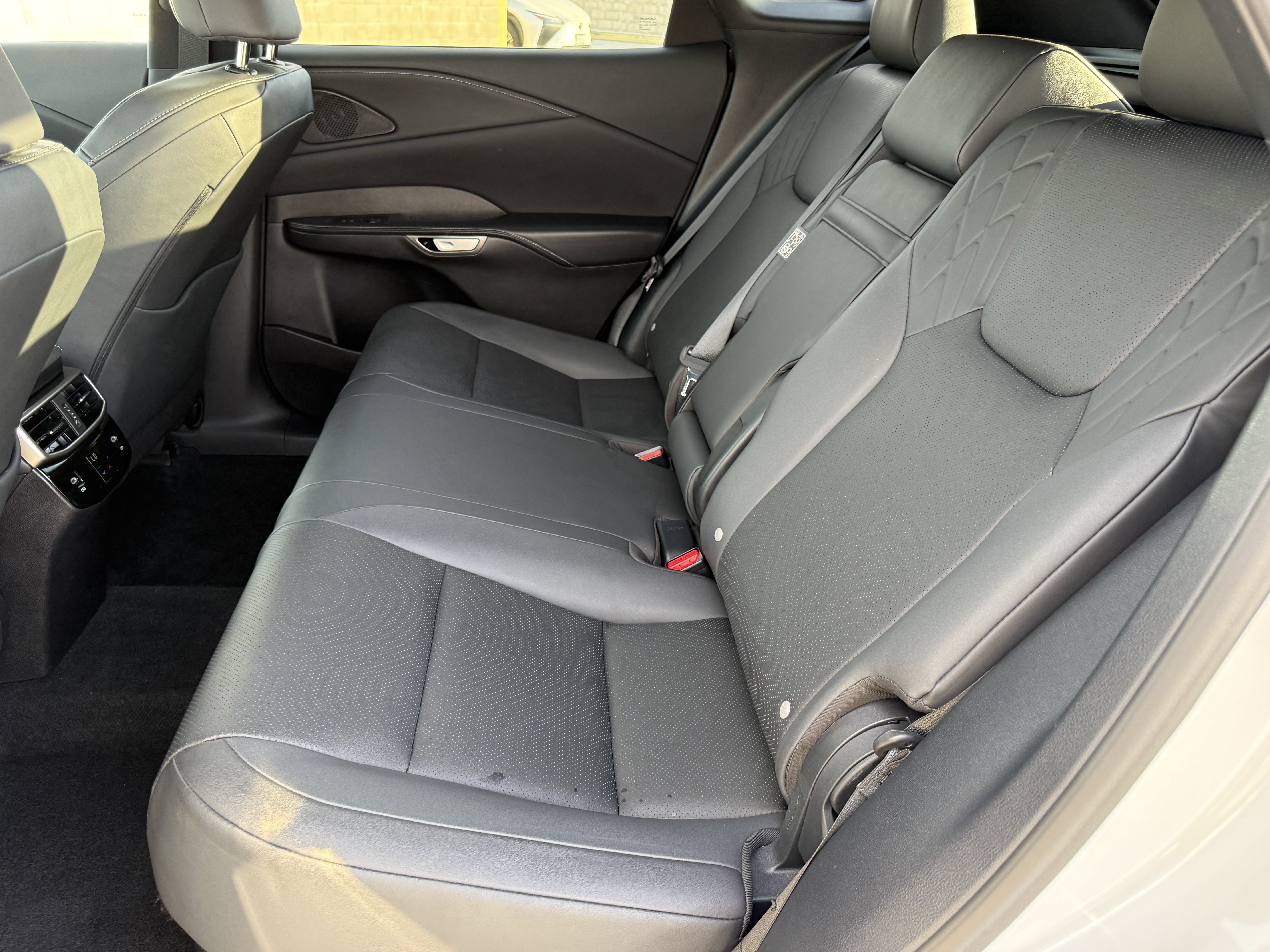 Certified 2024 Lexus RX 350 Premium w/ Convenience Package FWD image 29