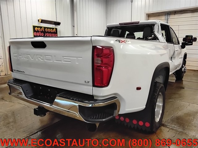 Used 2024 Chevrolet Silverado 3500 LT w/ Convenience Package AWD/4WD image 3