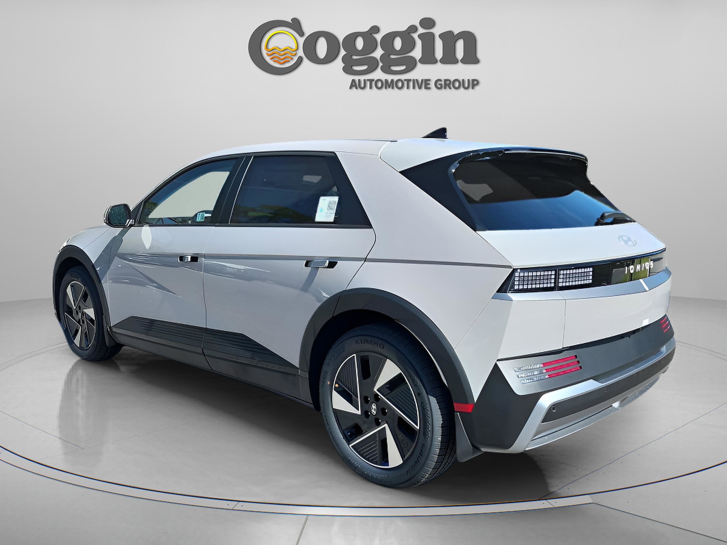 New 2026 Hyundai Ioniq 5 SEL image 3