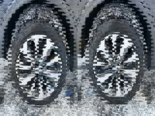 Used 2021 Buick Encore Preferred image 22