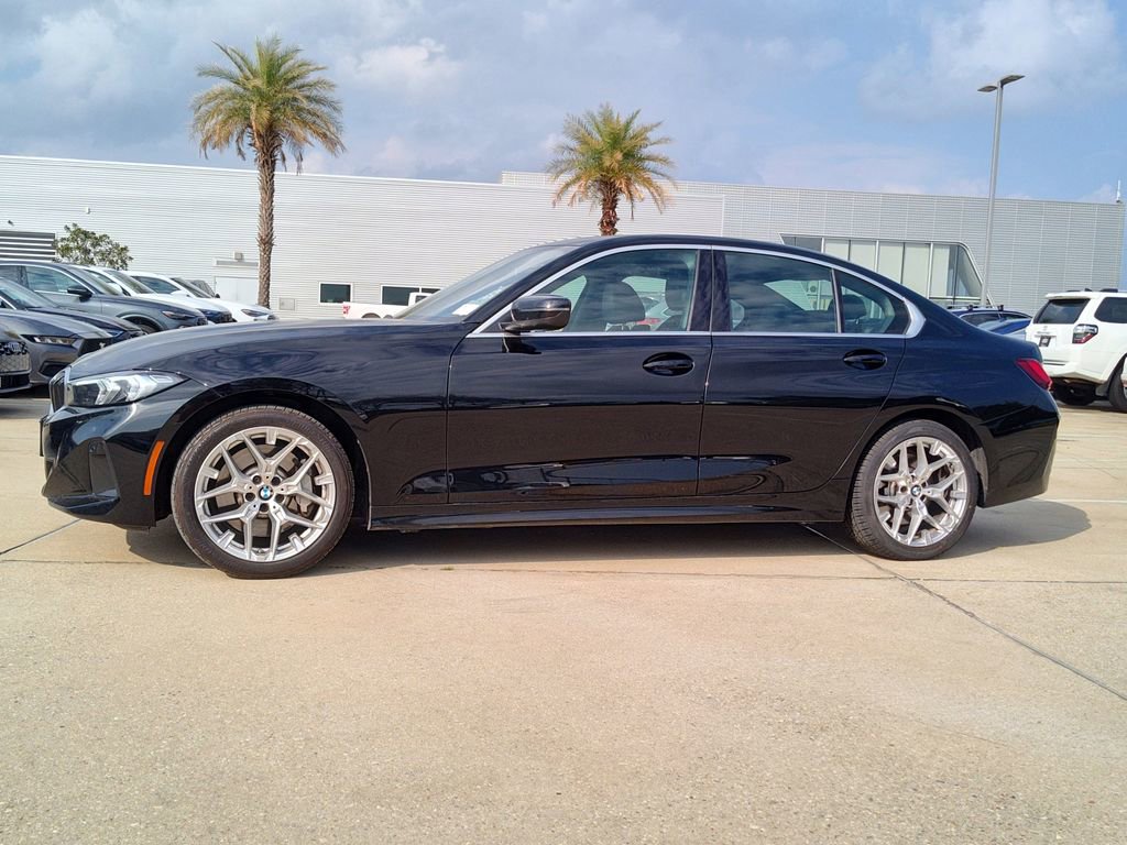 Used 2025 BMW 330i Sedan image 3