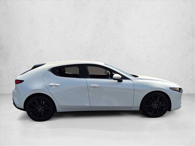 Used 2020 MAZDA MAZDA3 Hatchback w/ Premium Package FWD image 5