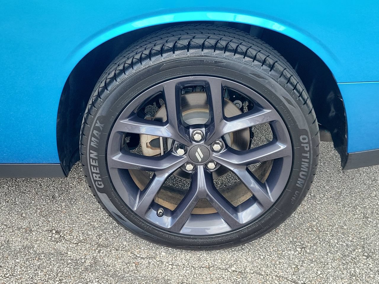 Used 2023 Dodge Challenger SXT w/ Blacktop Package RWD image 5