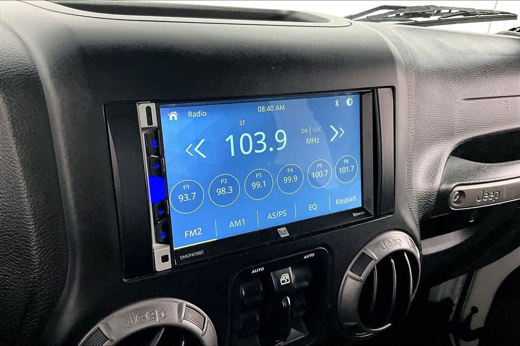 Used 2018 Jeep Wrangler Unlimited Sport S AWD/4WD image 28
