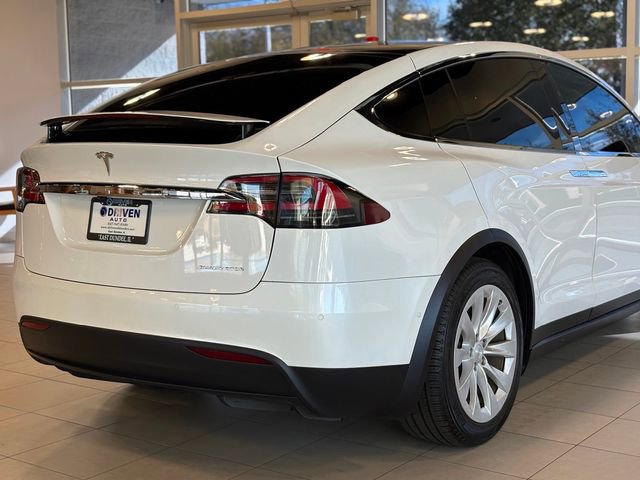 Used 2021 Tesla Model X Long Range image 13