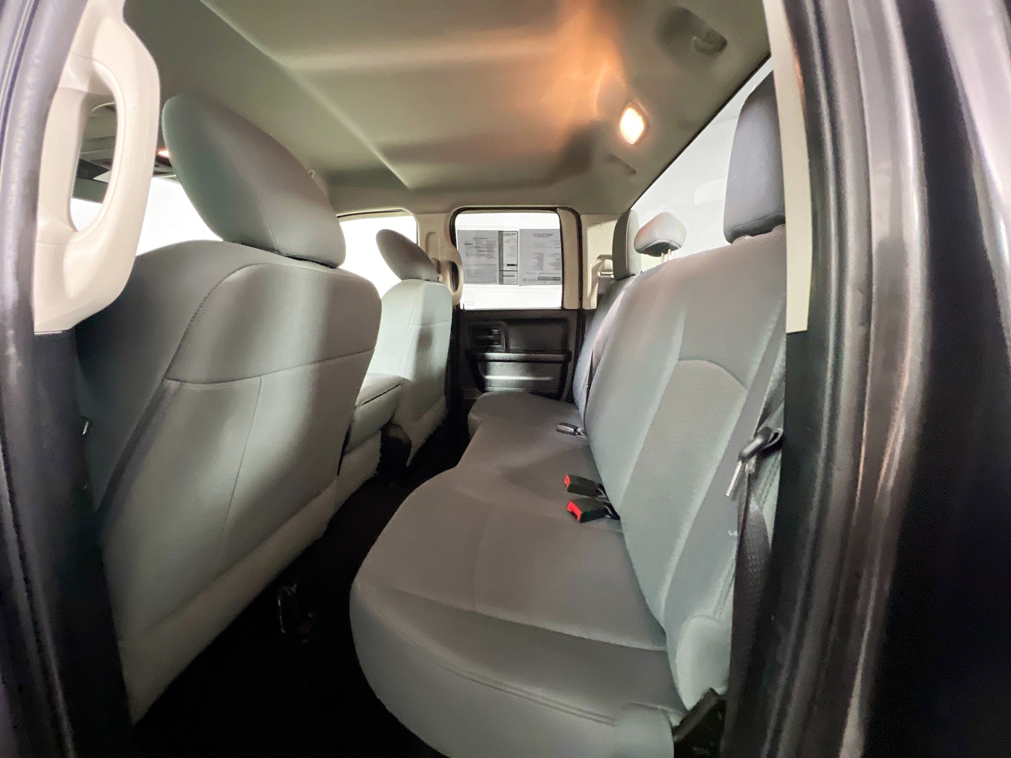 Used 2017 RAM 1500 Express w/ Express Value Package image 28