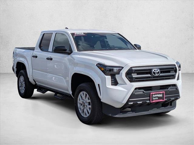 Certified 2024 Toyota Tacoma SR w/ SR Upgrade Package AWD/4WD image 3