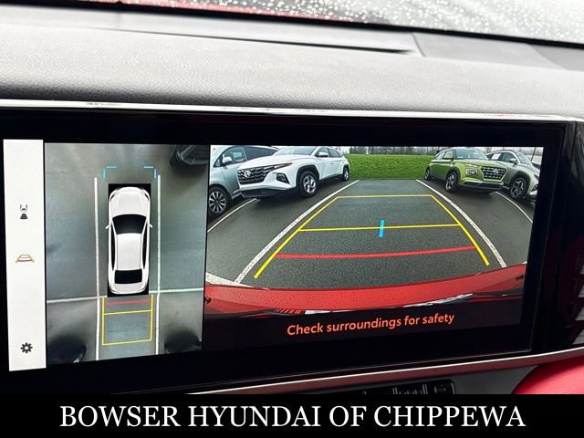 Used 2025 Toyota Camry XSE w/ Premium Plus Package image 16