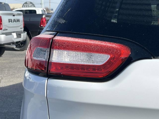 Used 2016 Jeep Cherokee Latitude image 10