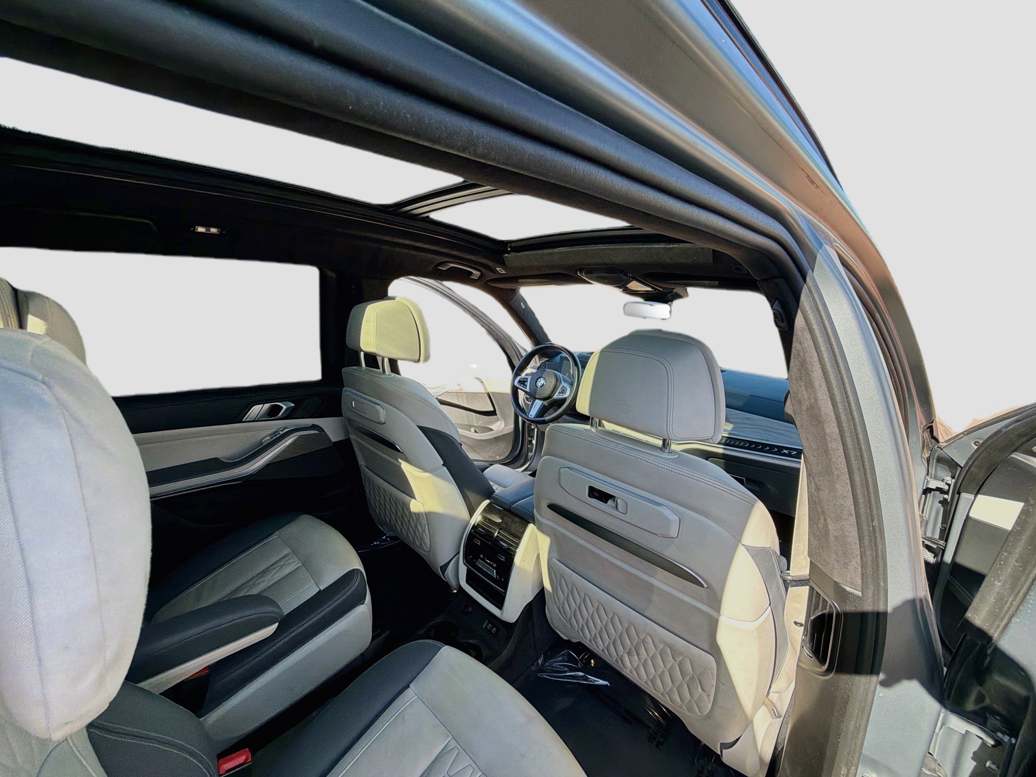 Used 2024 BMW X7 xDrive40i w/ Executive Package AWD/4WD image 30