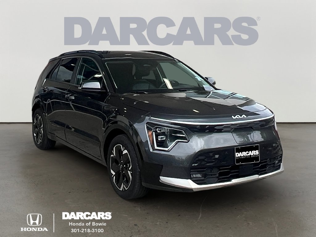 Used 2023 Kia Niro Wave w/ Wave Preserve Package