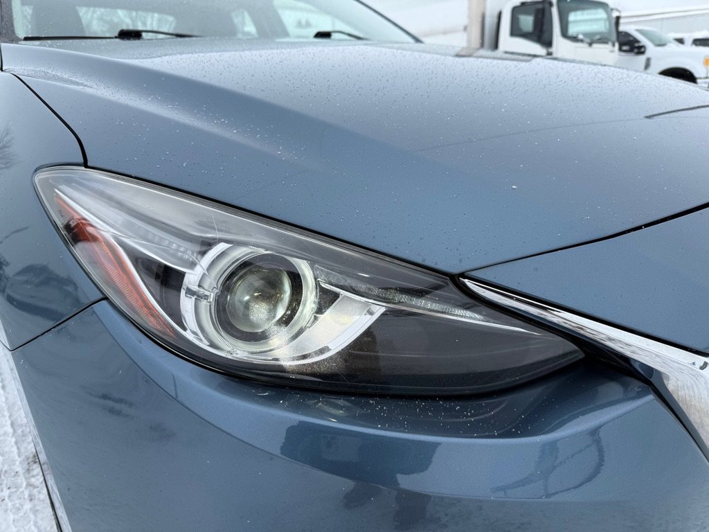 Used 2014 MAZDA MAZDA3 s Touring image 39