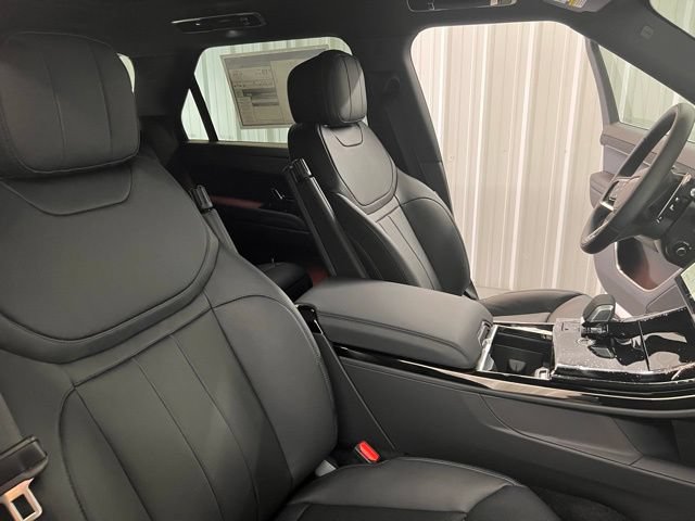 Certified 2025 Land Rover Range Rover Sport Dynamic SE AWD/4WD image 17