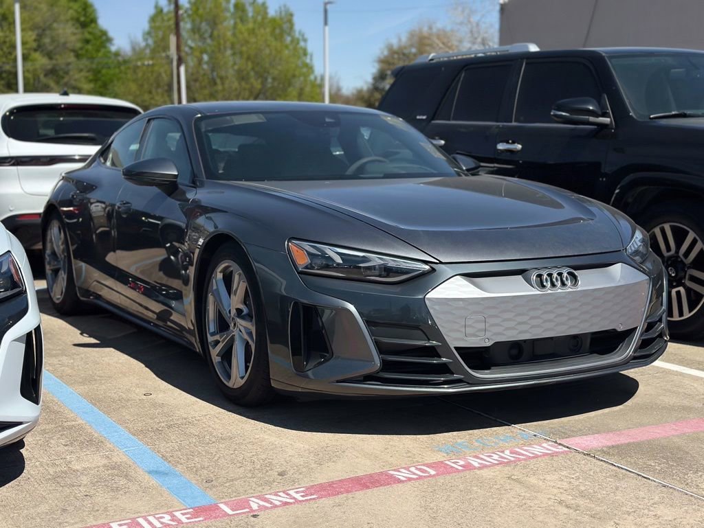 Used 2022 Audi e-tron GT Premium Plus image 1