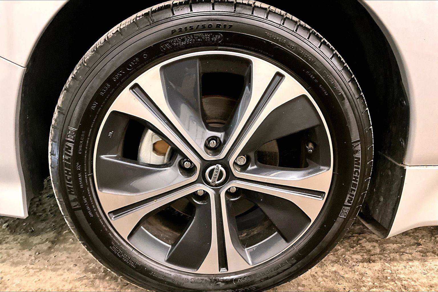 Used 2021 Nissan Leaf SV Plus w/ SV Plus Technology Package image 8