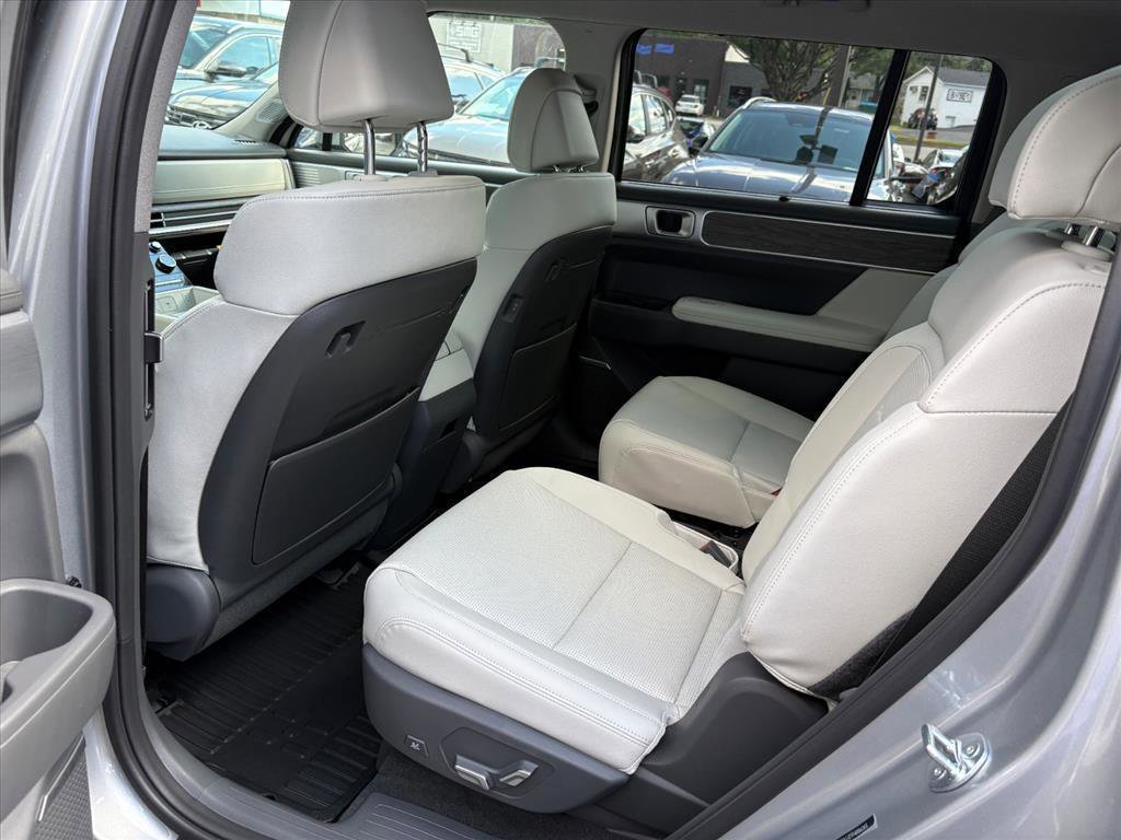 New 2026 Hyundai Santa Fe Limited image 13