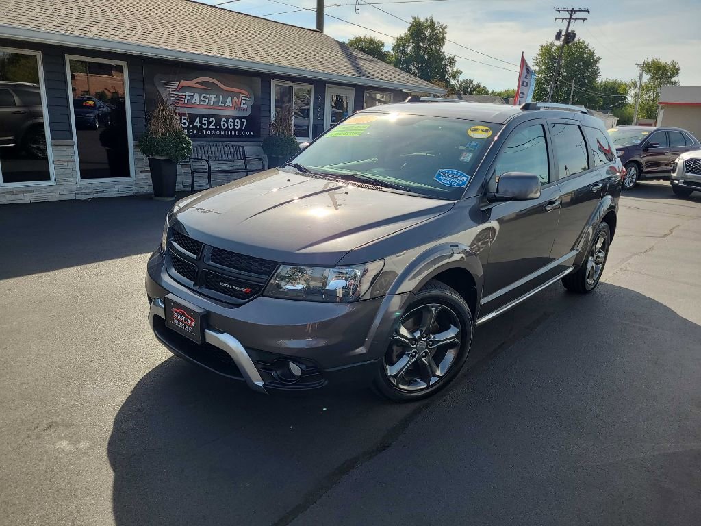 Used 2015 Dodge Journey Crossroad w/ Flexible Seating Group