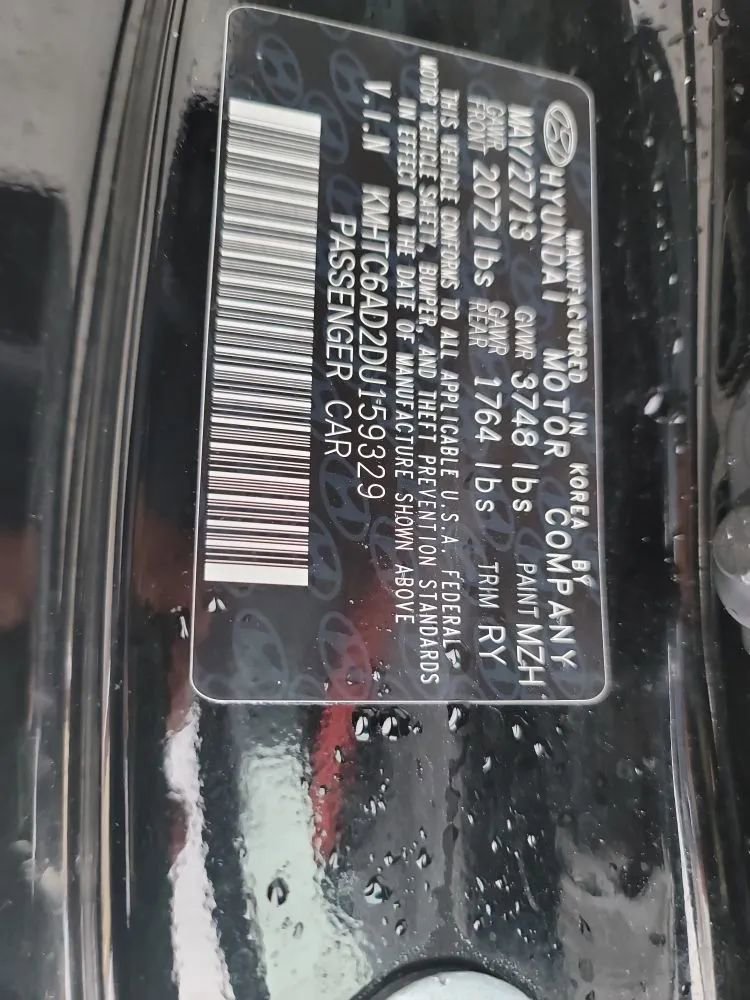 Used 2013 Hyundai Veloster w/ Style Pkg image 25