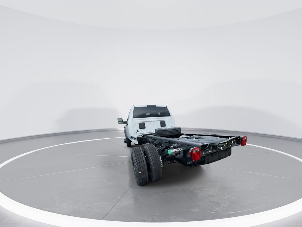 New 2026 RAM 5500 Tradesman AWD/4WD image 8