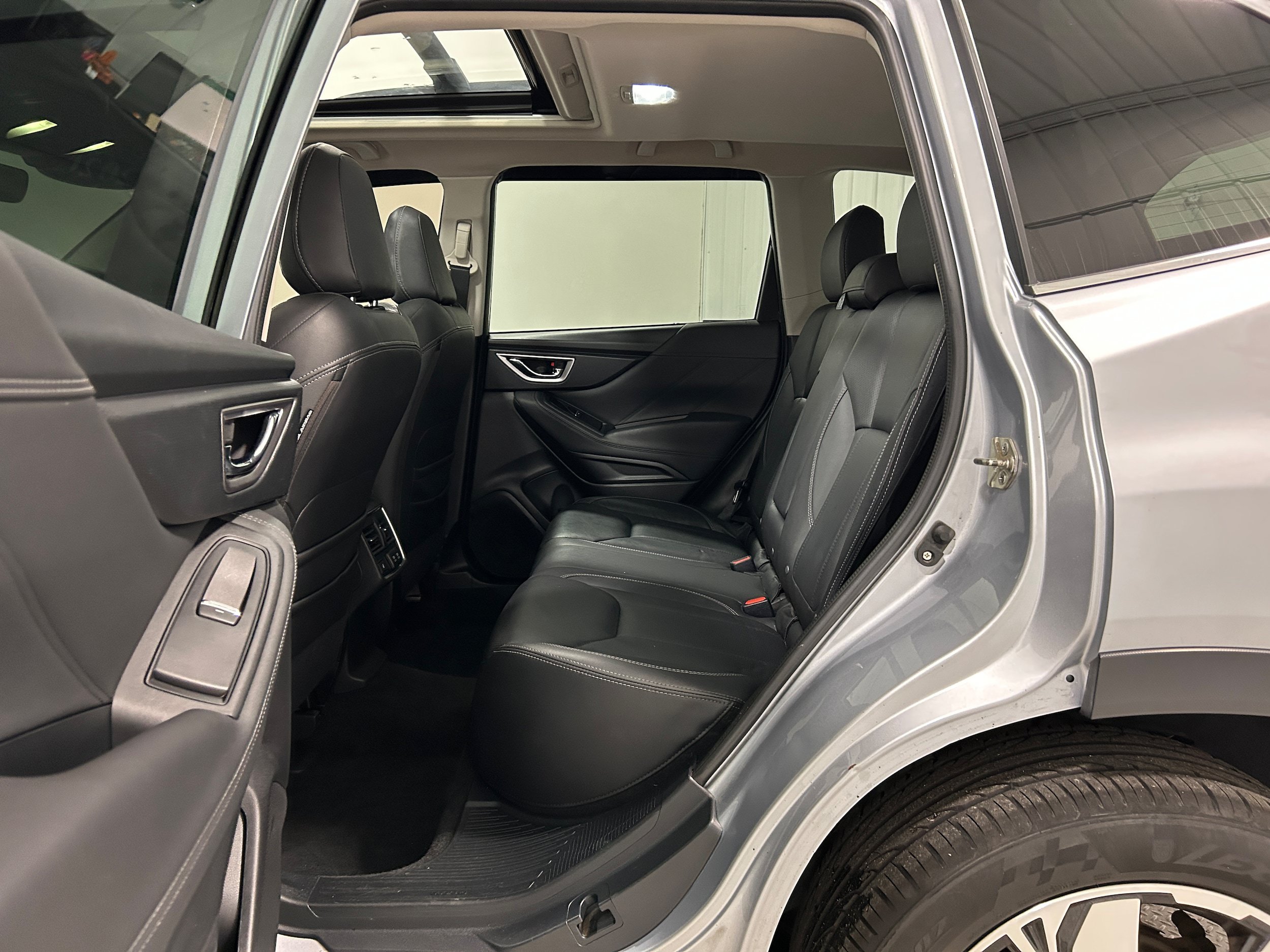 Used 2020 Subaru Forester Touring w/ Popular Package #2 AWD/4WD image 31