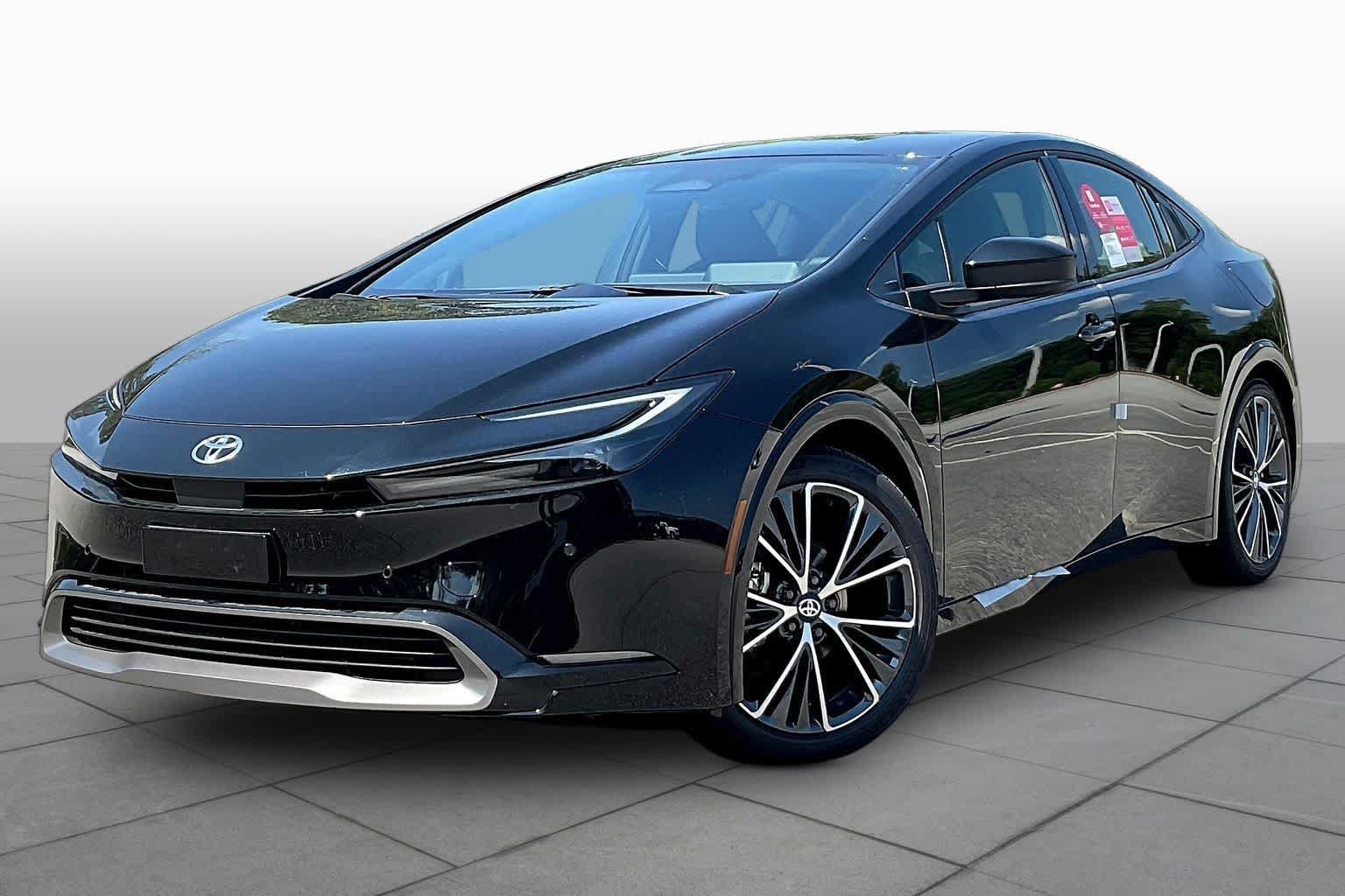 New 2027 Toyota Prius XLE FWD image 1