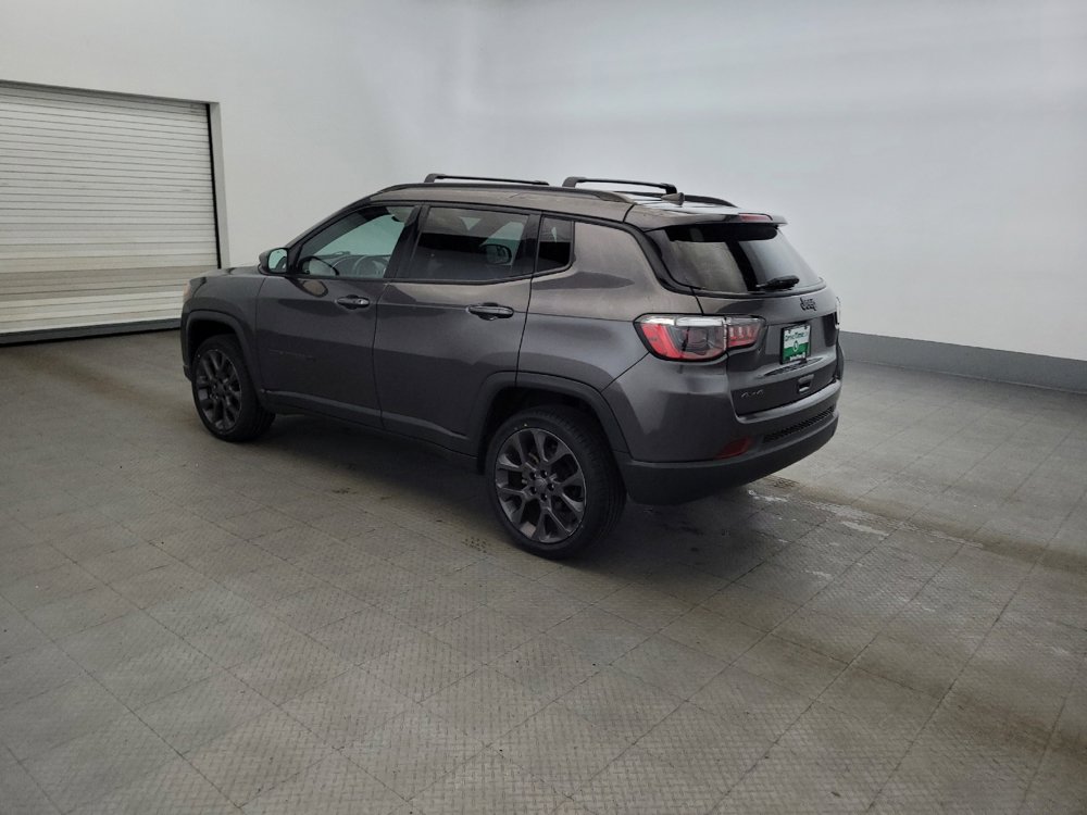 Used 2021 Jeep Compass Latitude AWD/4WD image 3