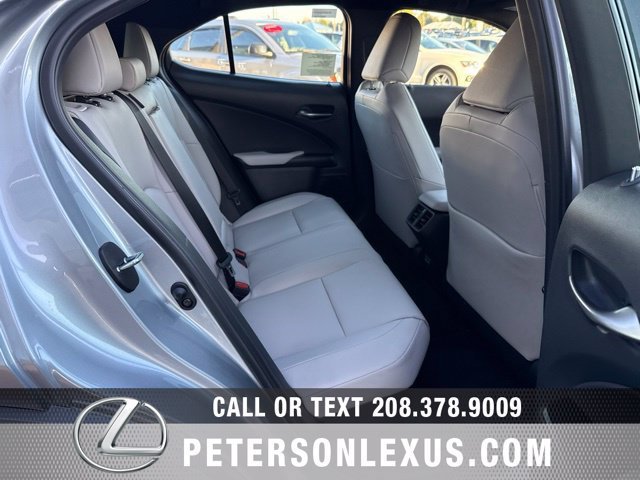 New 2026 Lexus UX 300h AWD w/ Cold Area Package image 18