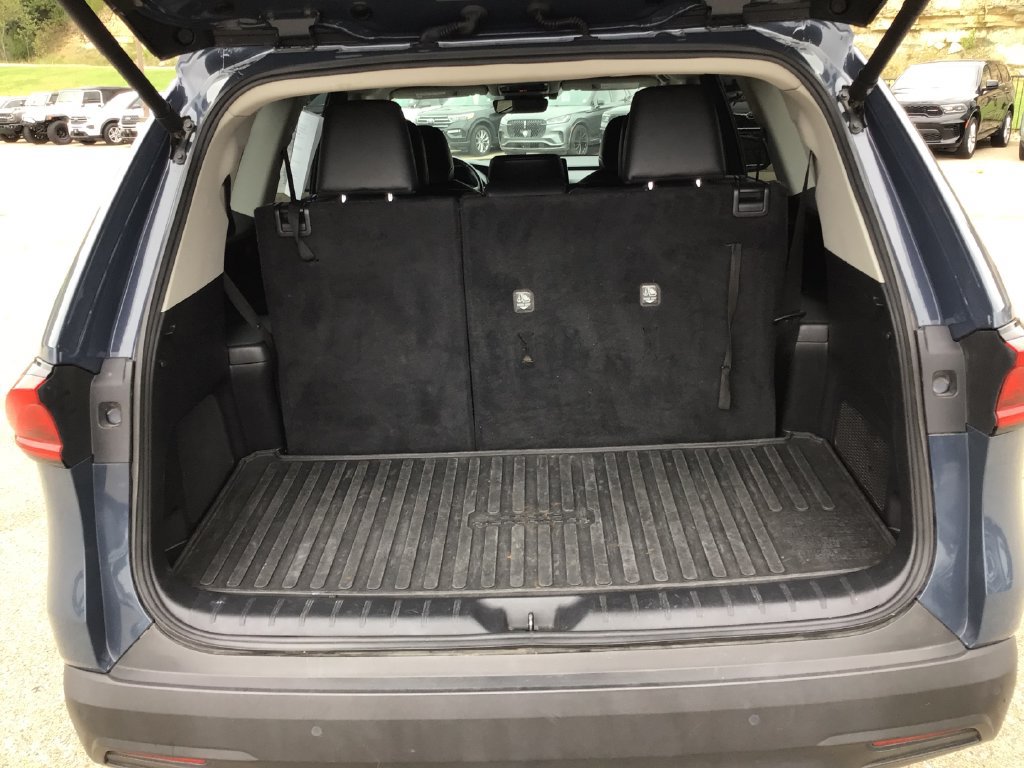 Used 2024 Toyota Grand Highlander AWD image 23