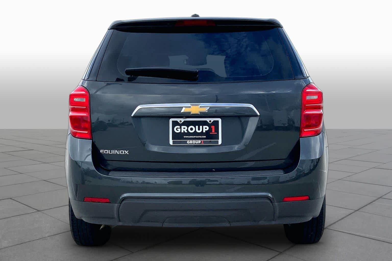 Used 2017 Chevrolet Equinox LS FWD image 5
