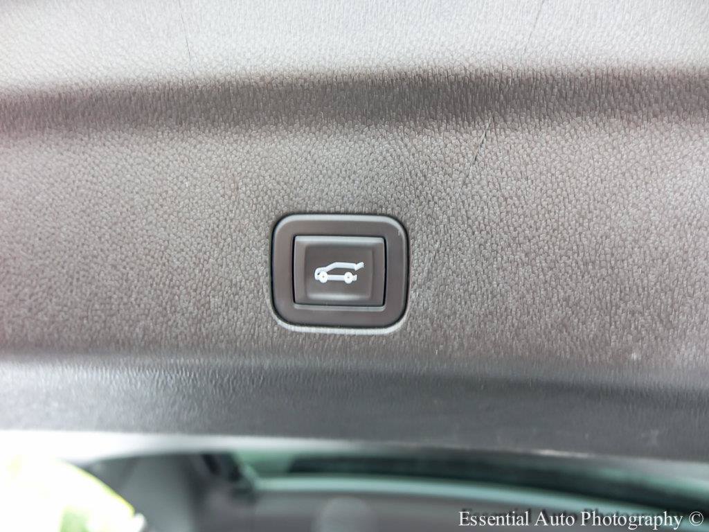 Used 2025 GMC Yukon Elevation w/ Elevation Premium Package AWD/4WD image 27
