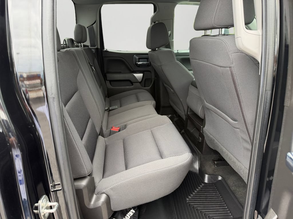 Used 2018 Chevrolet Silverado 1500 LT w/ LT Convenience Package AWD/4WD image 13