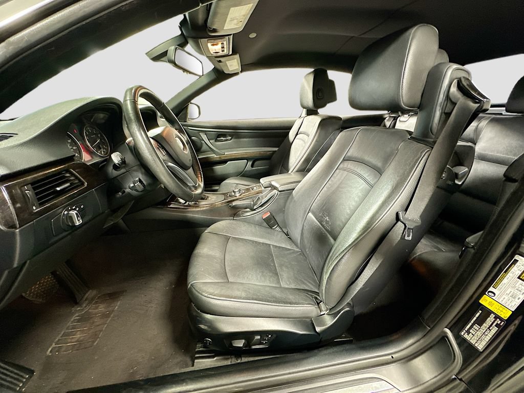 Used 2013 BMW 335i Convertible RWD image 24