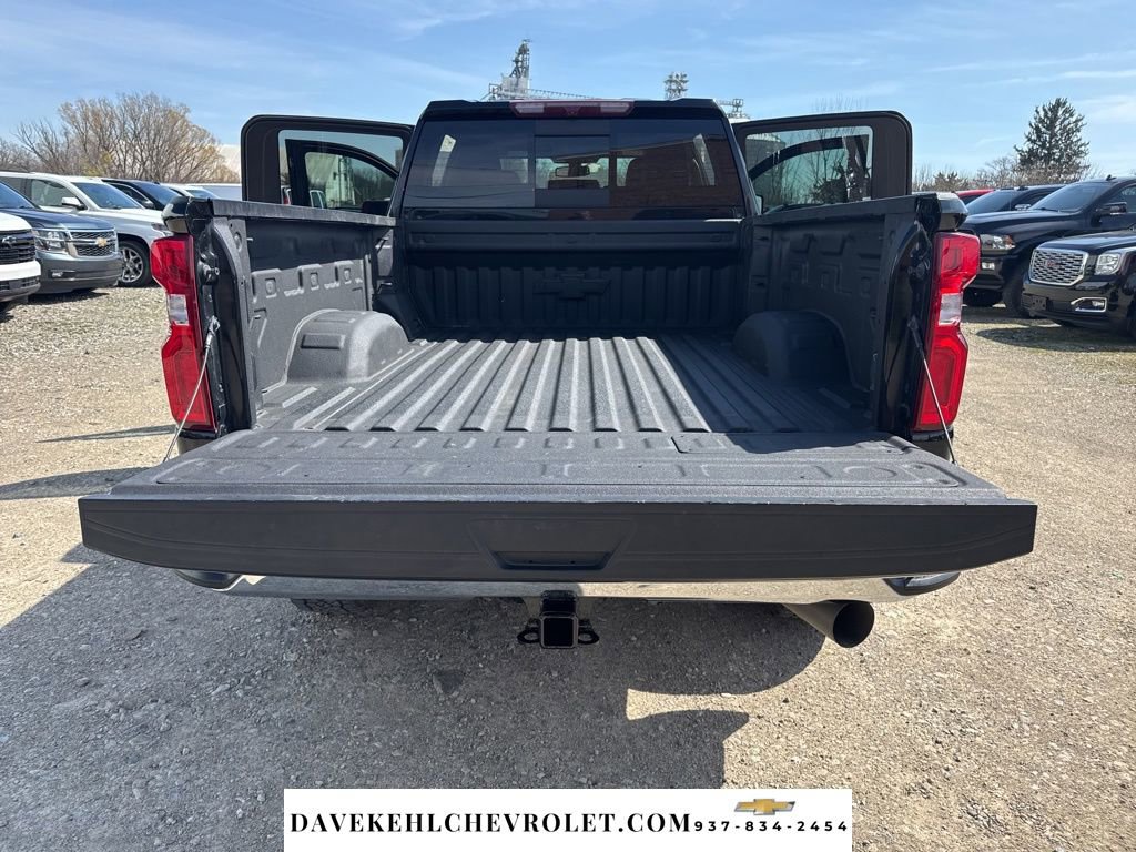 Used 2022 Chevrolet Silverado 2500 LTZ w/ LTZ Plus Package image 34