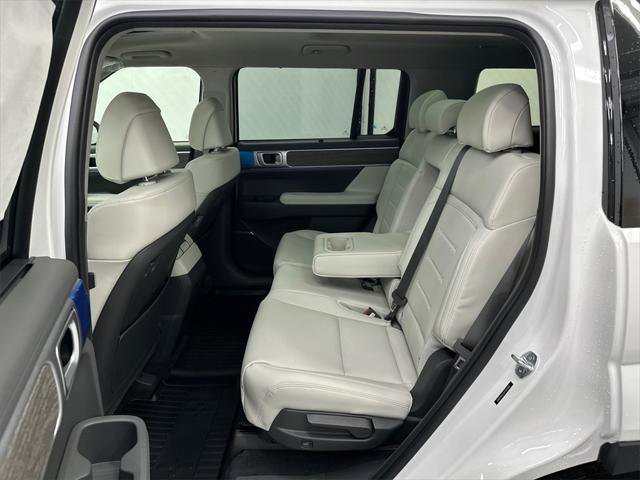 New 2026 Hyundai Santa Fe Limited image 24