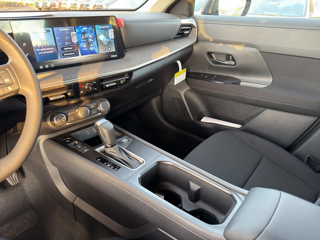 New 2026 Nissan Kicks S image 22