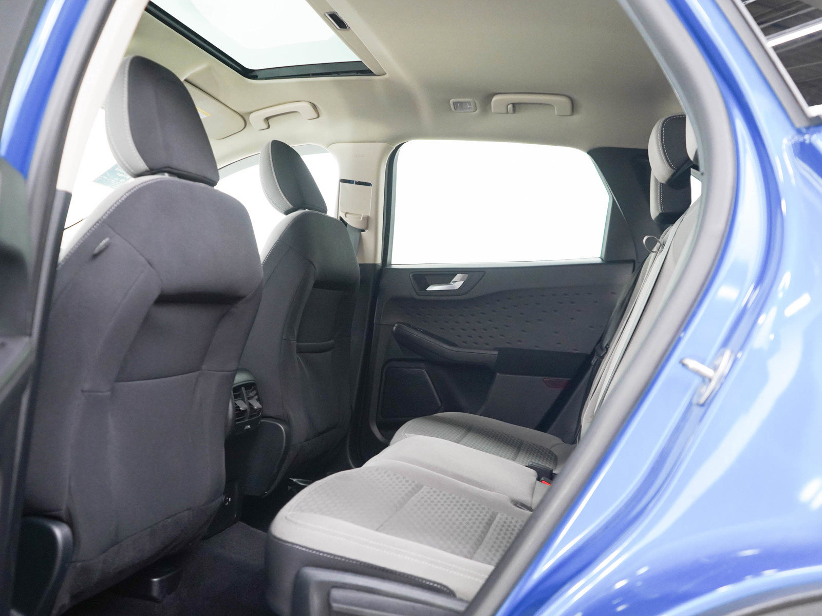 Used 2020 Ford Escape SE AWD/4WD image 17