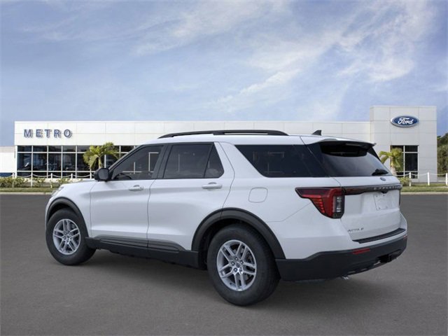 New 2026 Ford Explorer Active image 4