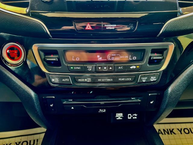 Used 2021 Honda Pilot Touring image 9