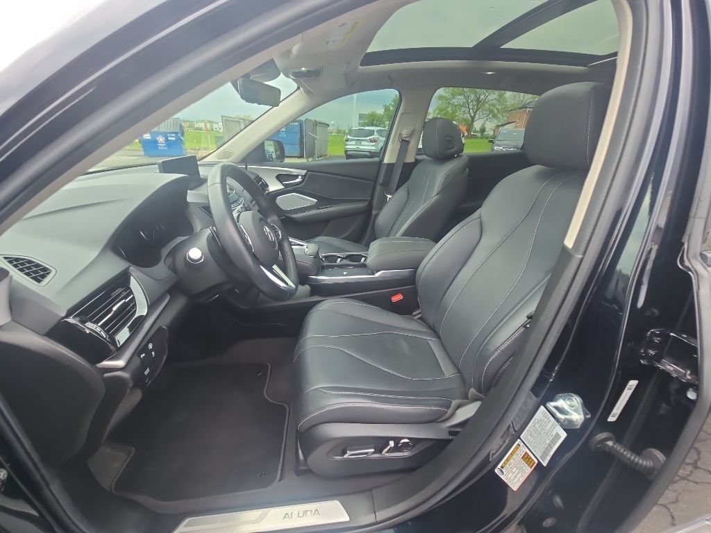 Used 2025 Acura RDX w/ Technology Package AWD/4WD image 13