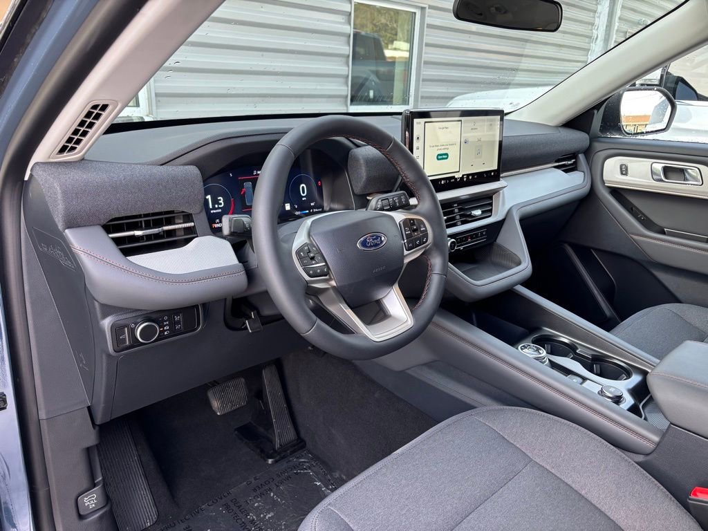 New 2026 Ford Explorer Active image 20