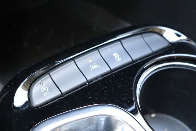 Used 2023 Buick Encore GX Select FWD image 26