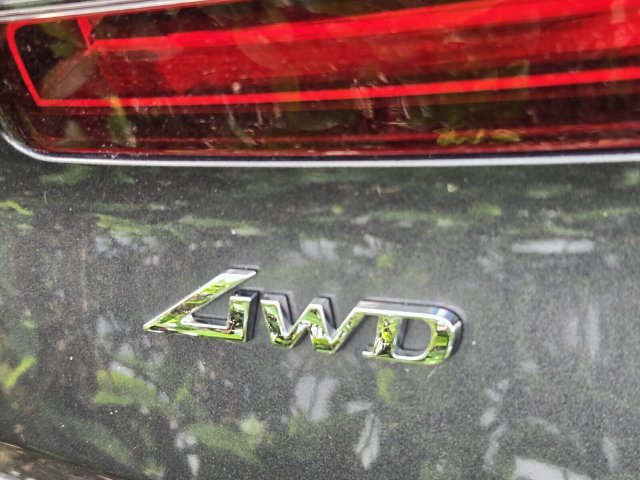 Used 2023 Genesis GV80 2.5T w/ Prestige 20" Package AWD/4WD image 8