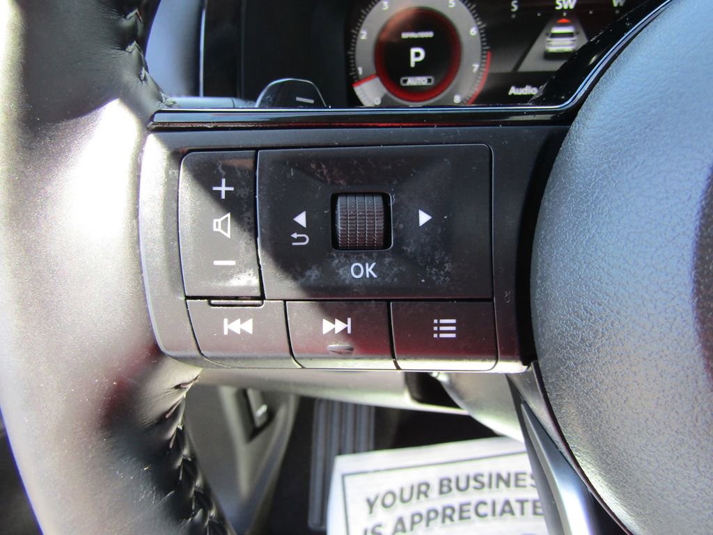 Used 2025 Nissan Pathfinder Platinum w/ Cargo Package AWD/4WD image 22