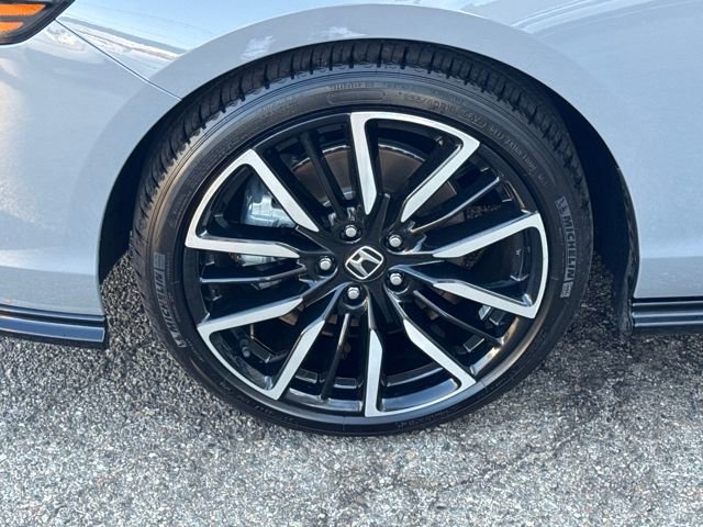 Certified 2024 Honda Accord Touring image 2