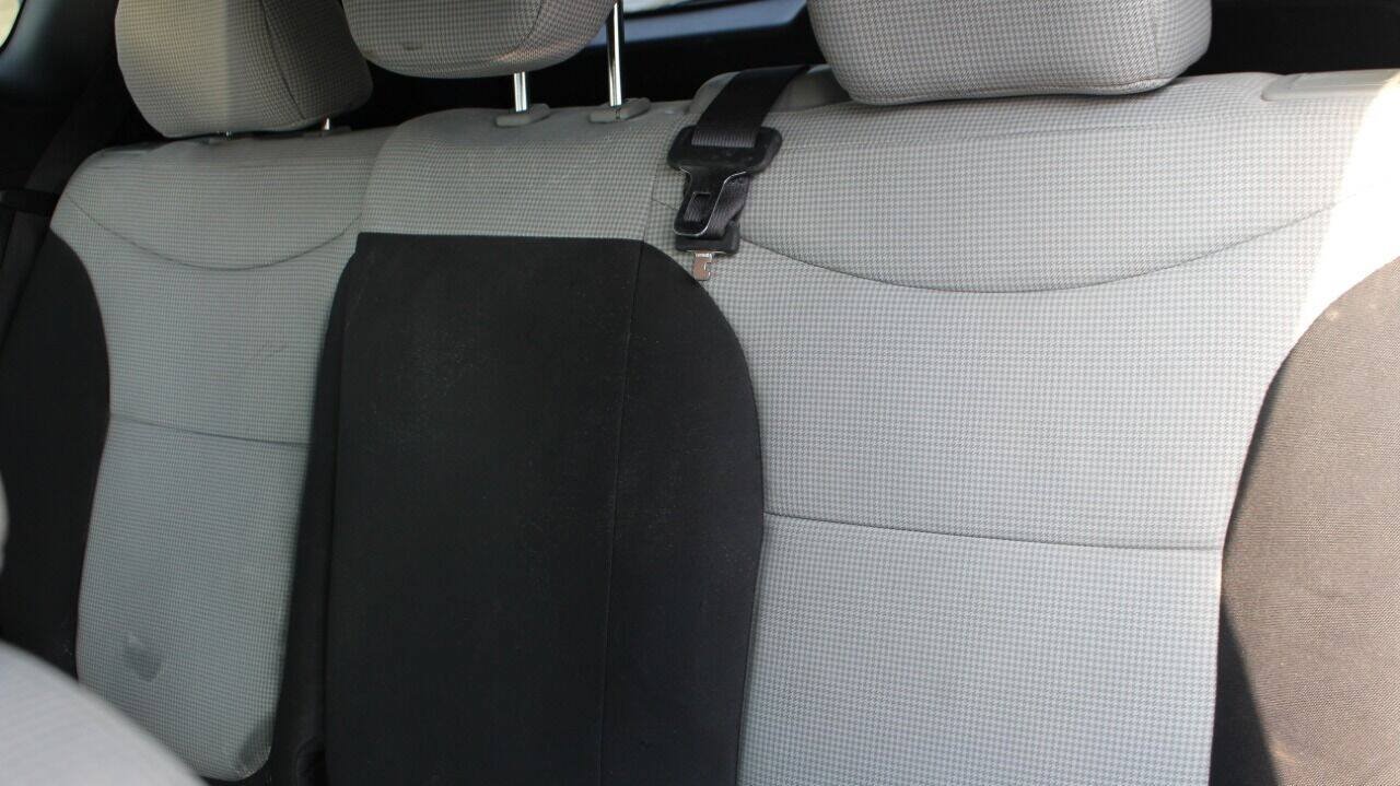 Used 2014 Kia Soul FWD image 18