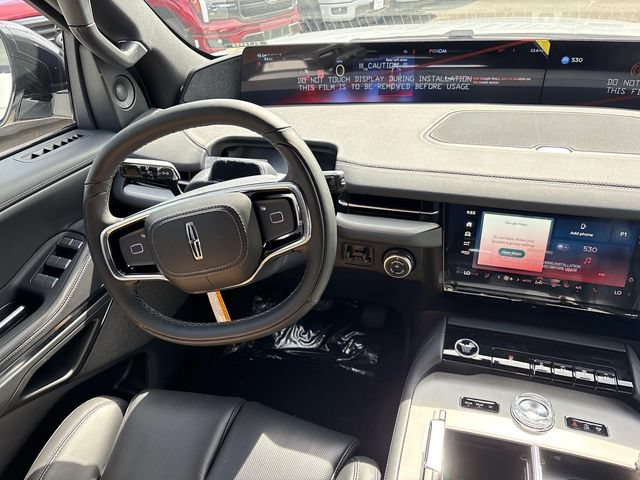 New 2026 Lincoln Navigator L Reserve w/ Jet Appearance Package AWD/4WD image 14
