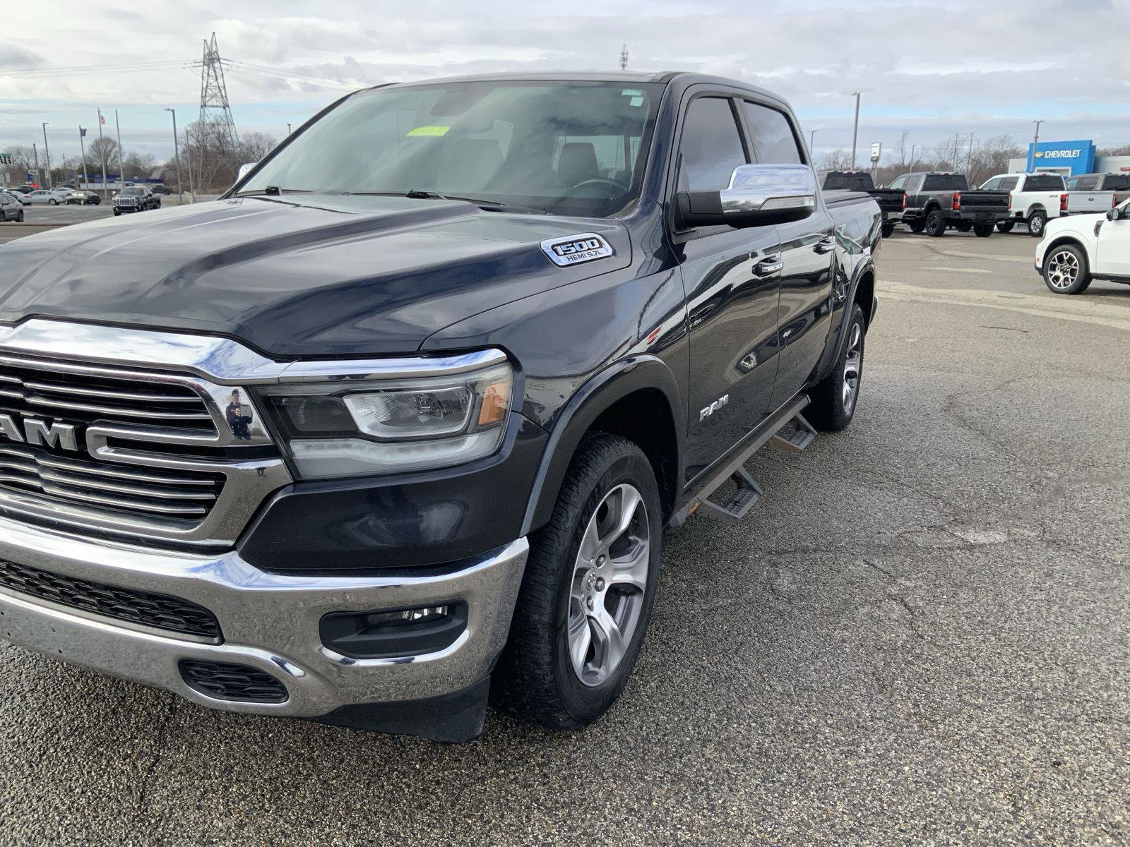 Used 2020 RAM 1500 Laramie image 16