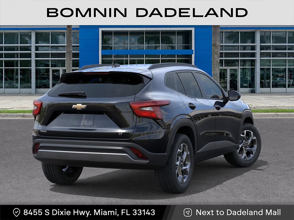 New 2026 Chevrolet Trax LT FWD image 5